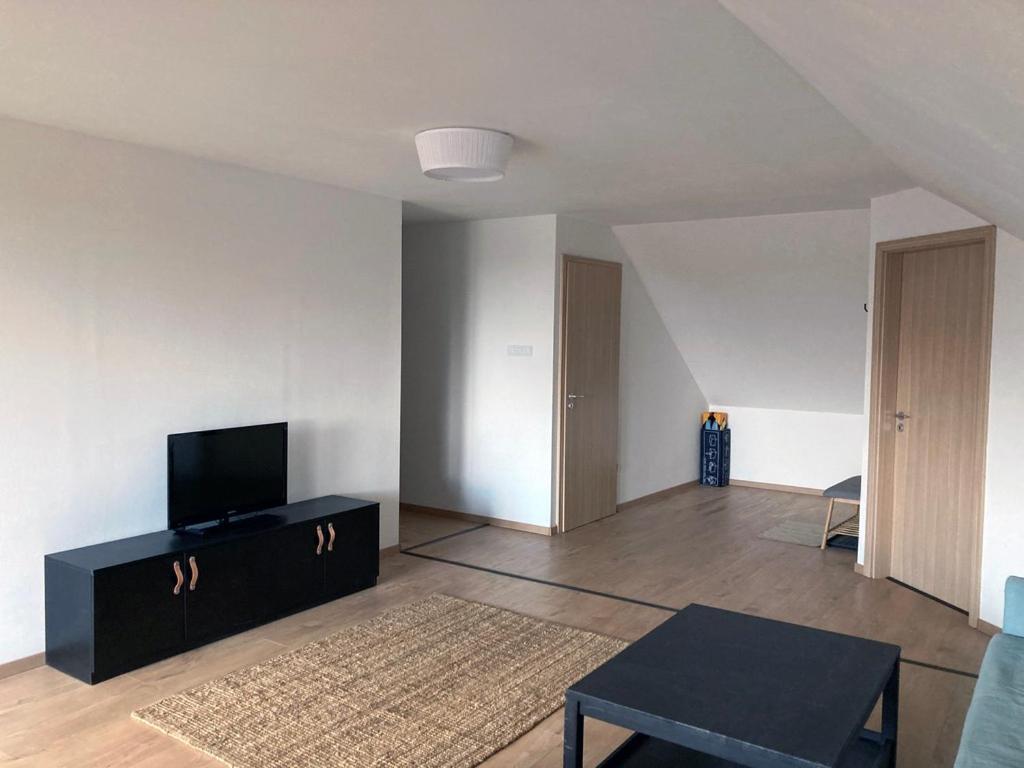 Ferienwohnung Karadi Apartman Zánka Exterior foto